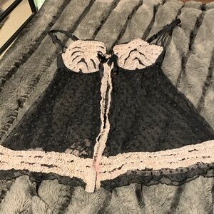 #594 “Victoria’s Secret” Elegant Black and Pink Lace Babydoll